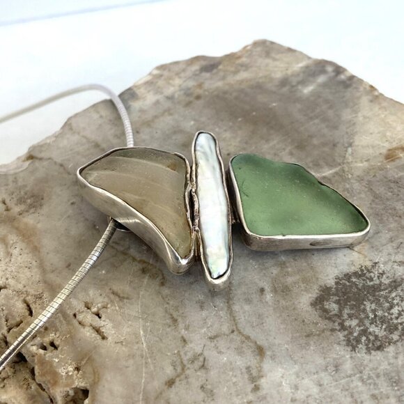 Sterling Silver 925 Beach Glass & Biwa Pearl Pendant Necklace 16"-18" Chain - Picture 13 of 16